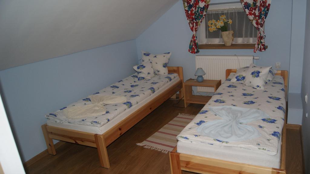 Dom Na Starym Goscincu Tiszyna Villa Dubicze Cerkiewne Room photo