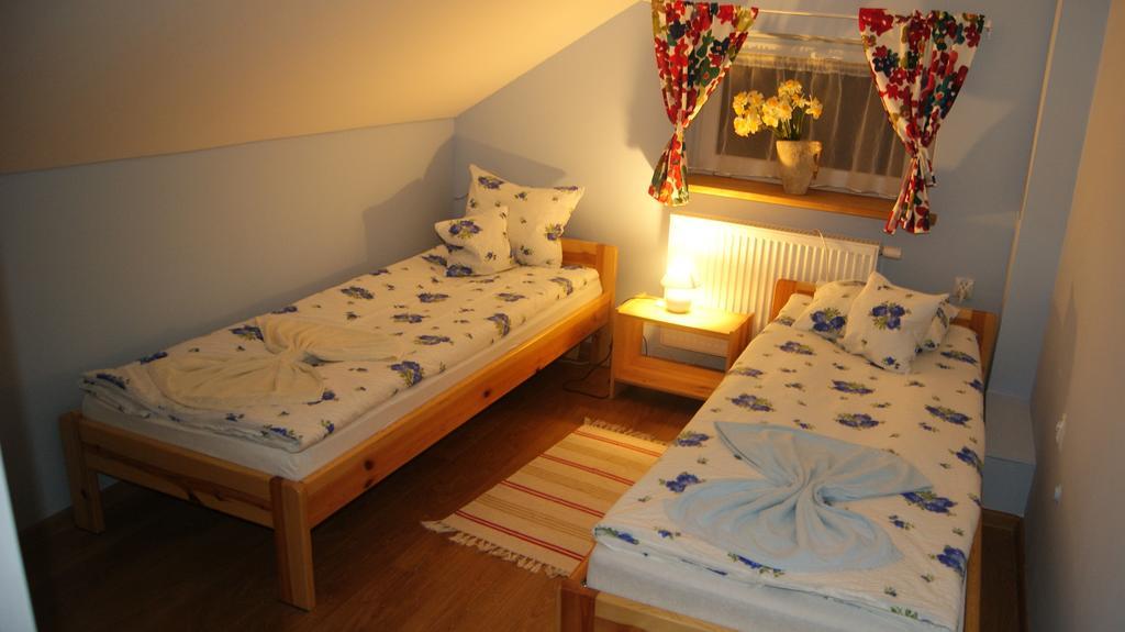 Dom Na Starym Goscincu Tiszyna Villa Dubicze Cerkiewne Room photo